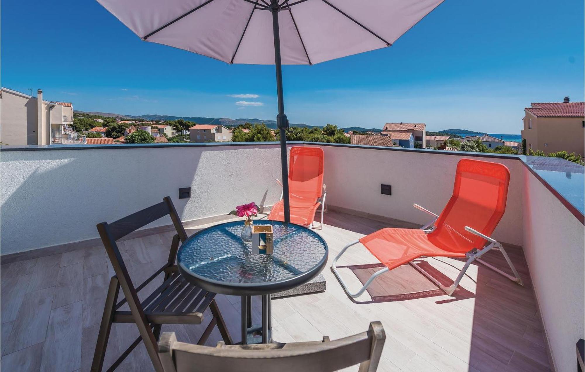 4 Bedroom Beautiful Home In Šibenik Extérieur photo